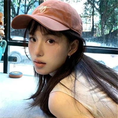 美女总裁爱上我 海报